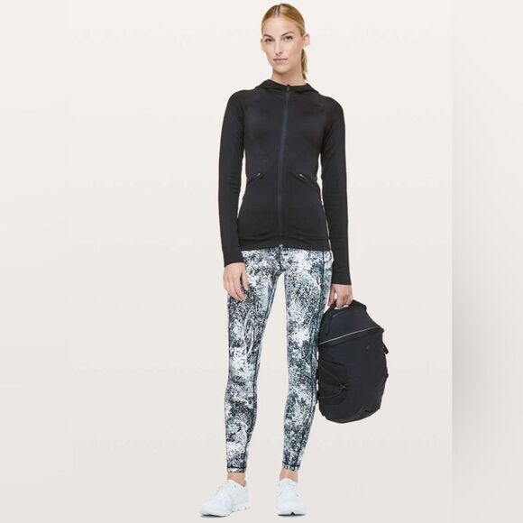 Lululemon Speed Up Tight Full-On Luxtreme 28" in Wildwood Multi size 4 - Picture 1 of 15